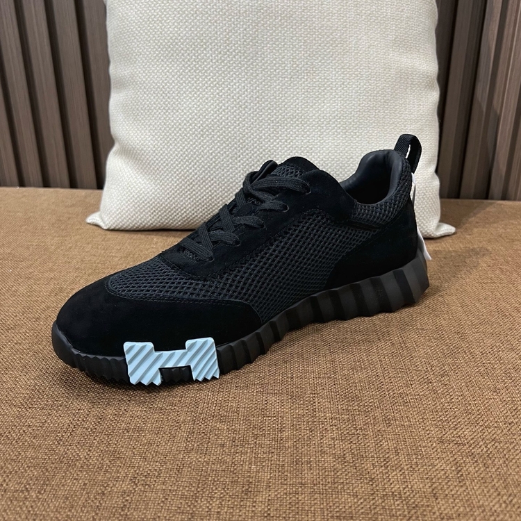 Hermes 39-45
