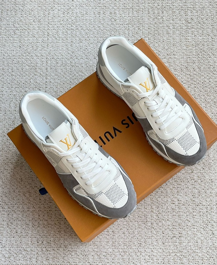 Louis Vuitton 39/44