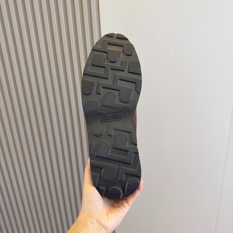 Loro Piana 38-46