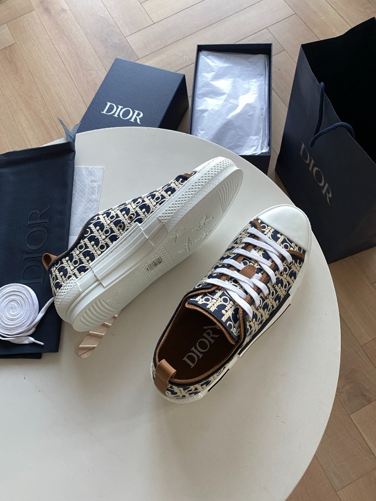 B23 League Low-Top Sneaker Blue and Beige 35-45