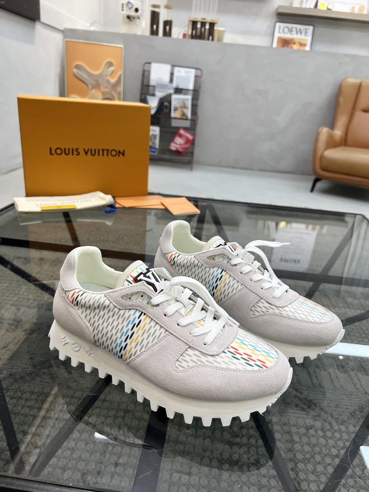 Louis Vuitton 38/46