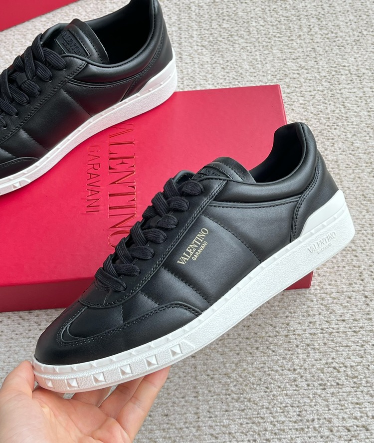 Valentino 39-44