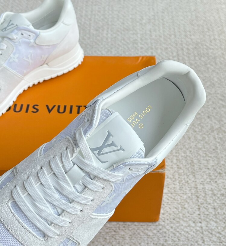 Louis Vuitton 39/45