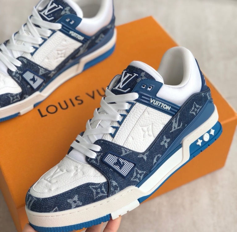 Louis Vuitton 35/44