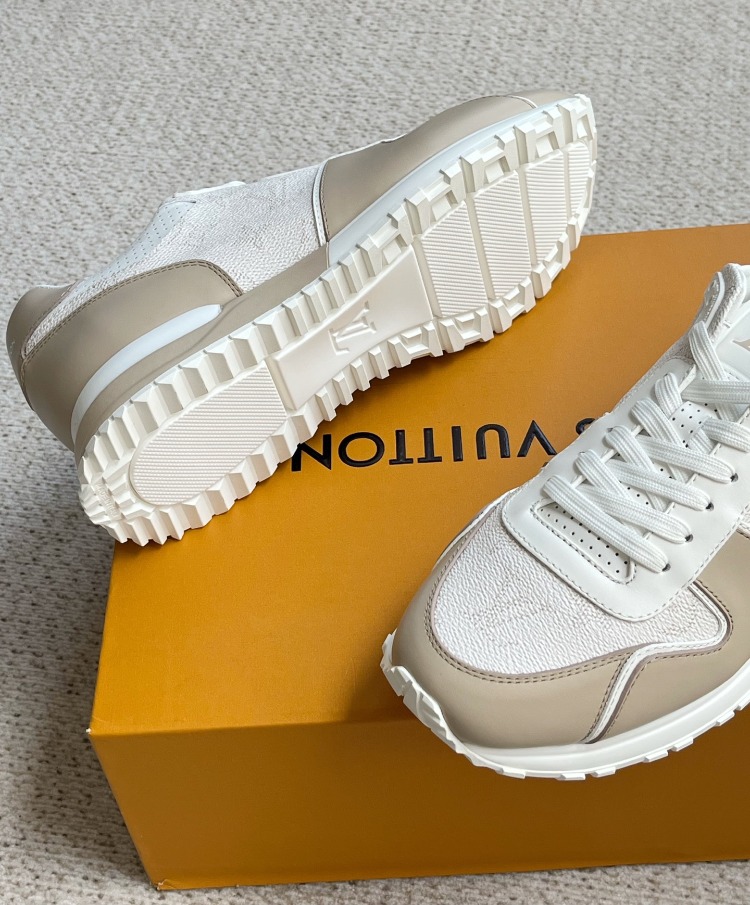 Louis Vuitton Run Away Sneaker 39-45