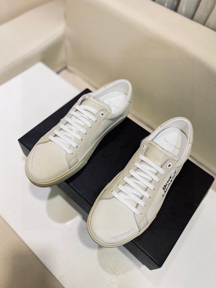 Saint Laurent 35-45