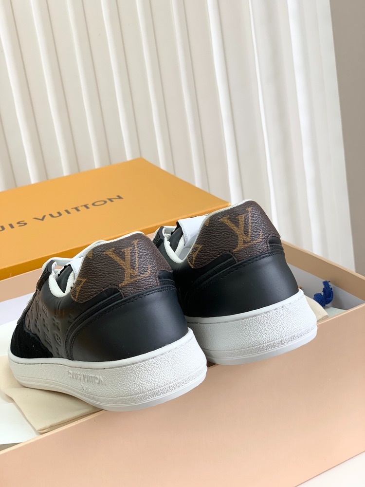 Louis Vuitton 35/44