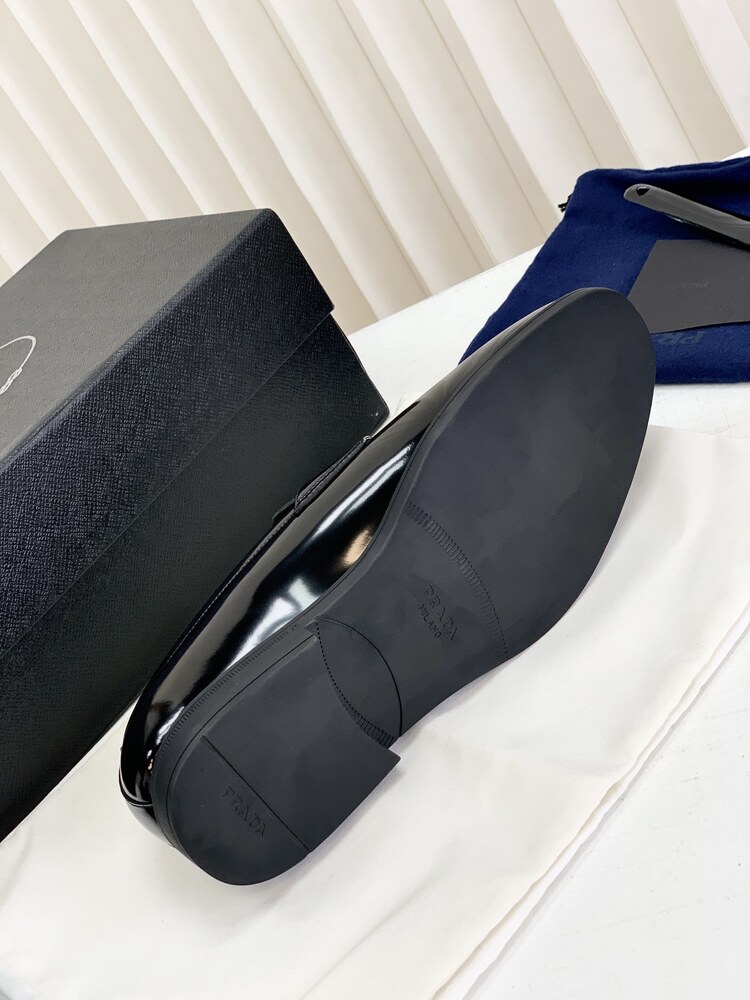 Prada 39/45
