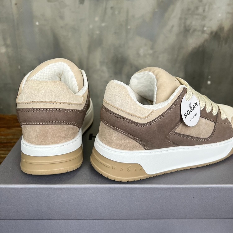 Hogan 35-44