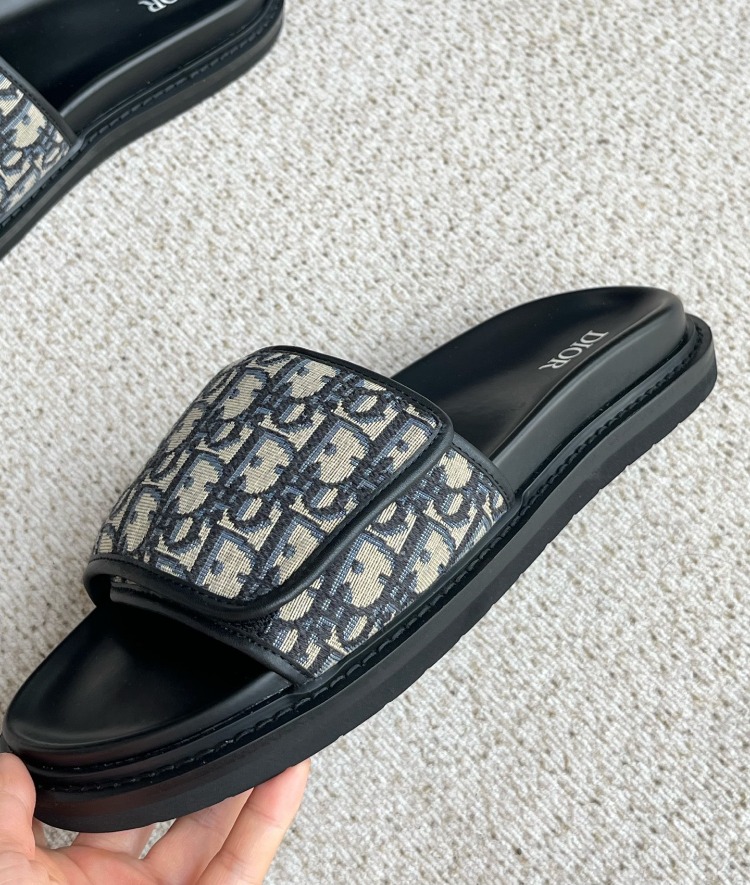 Aqua Sandal Beige and Black Oblique Jacquard 38-45