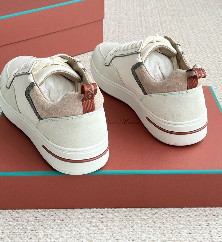 Loro Piana 39-44