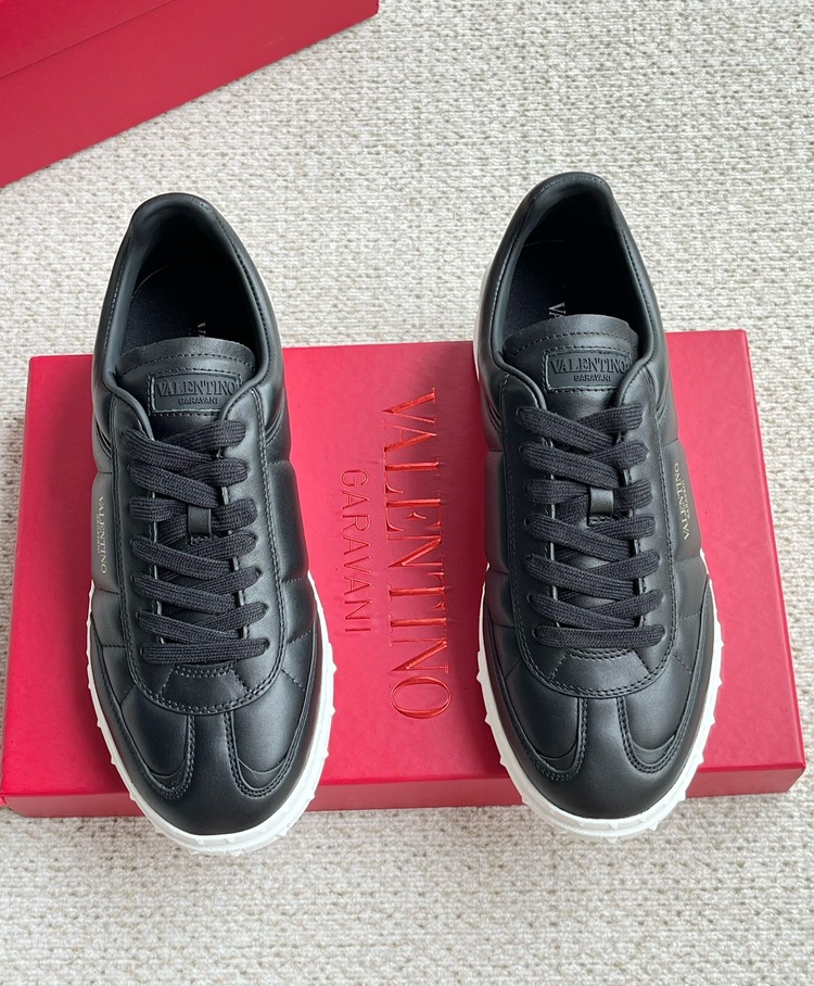 Valentino 39-44