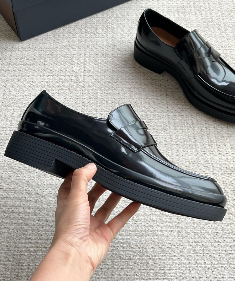 Prada 39/45