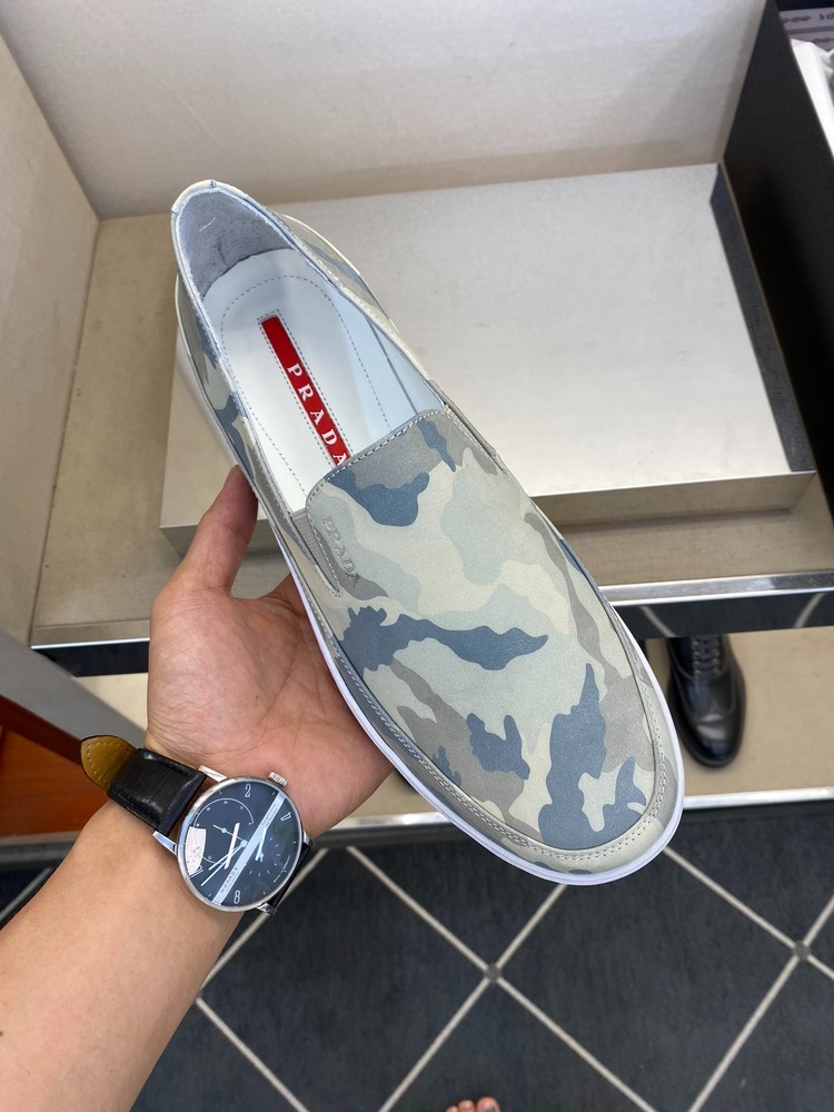 Prada 39/44