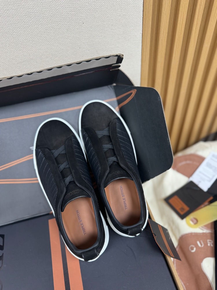 Zegna Black Crocodile Leather Triple Stitch SECONDSKIN 38-46