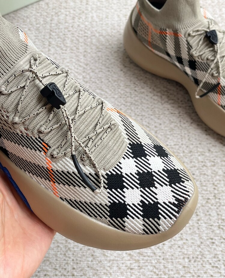 Burberry 39-45