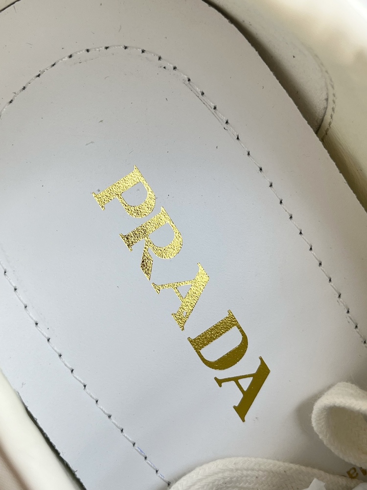Prada 39/45