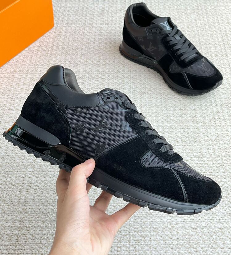 Louis Vuitton 39/45