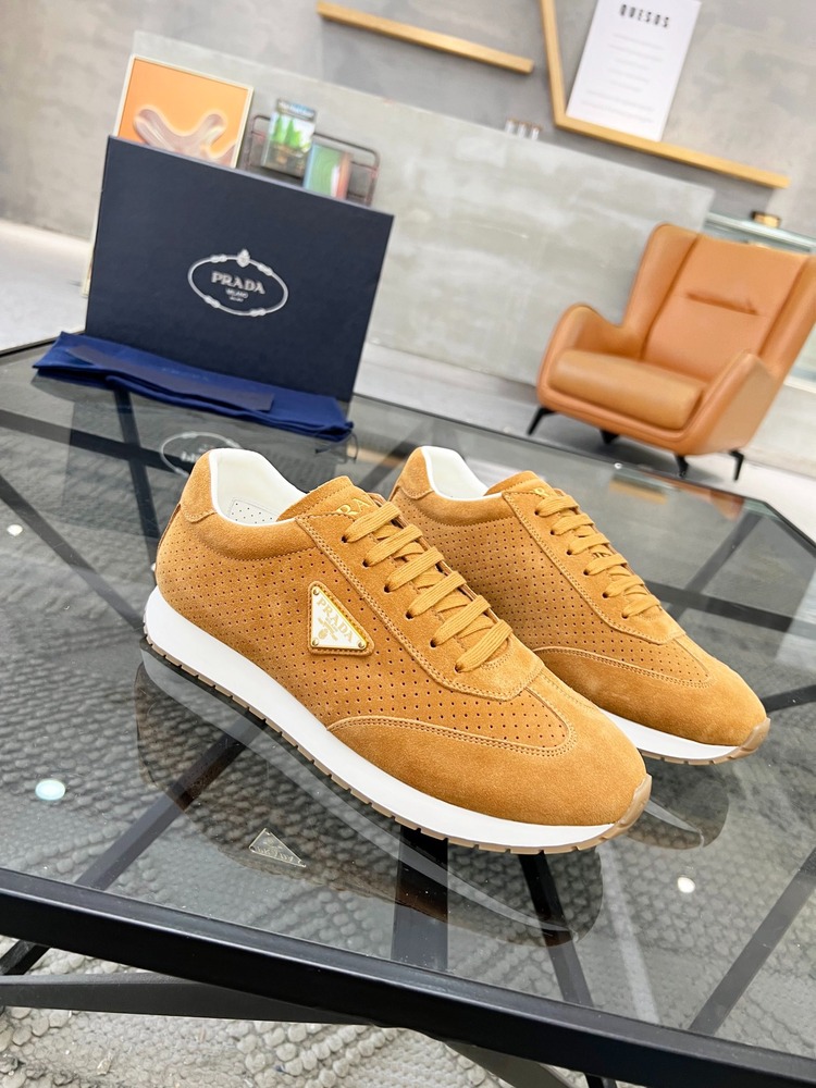 Prada 38/45