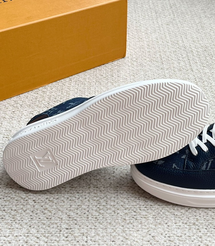 Louis Vuitton 39/44