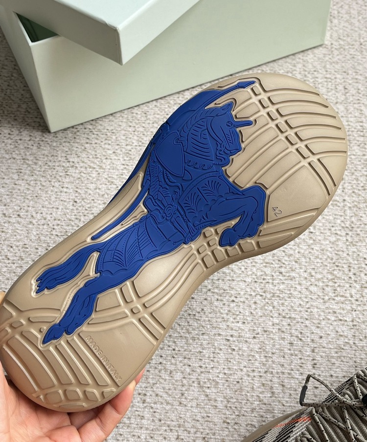 Burberry 39-45