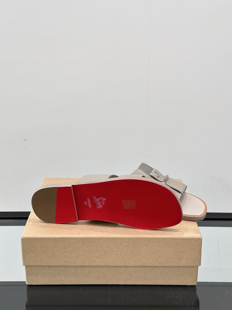 Christian Louboutin 38-46