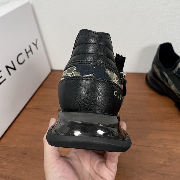 Givenchy 38/45