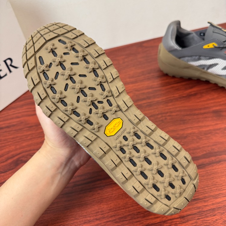 Moncler Trailgrip LP Grey 38-45