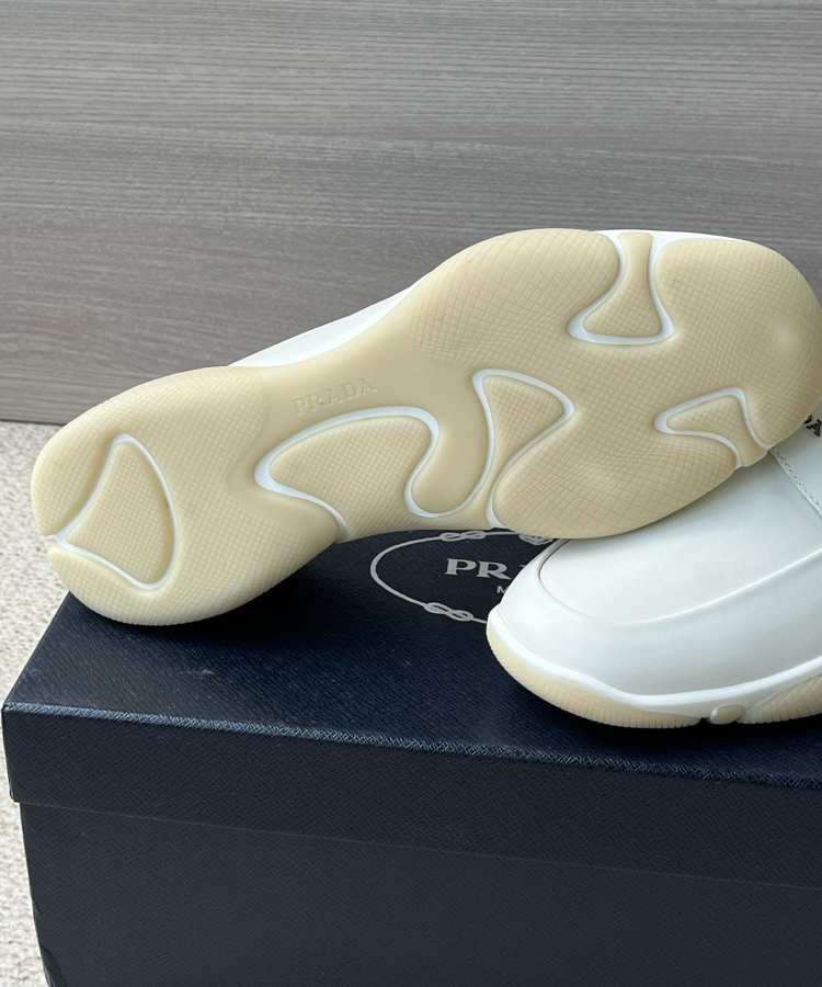 Prada 39-45