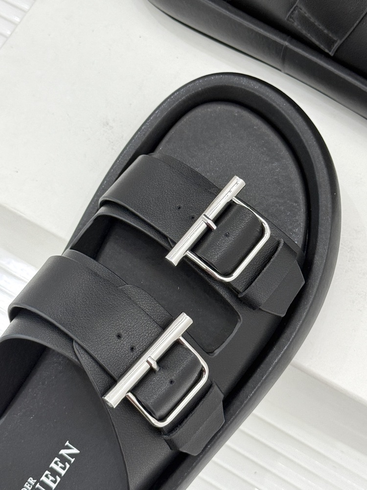 Alexander McQueen 35/46