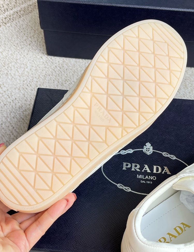 Prada 38/45