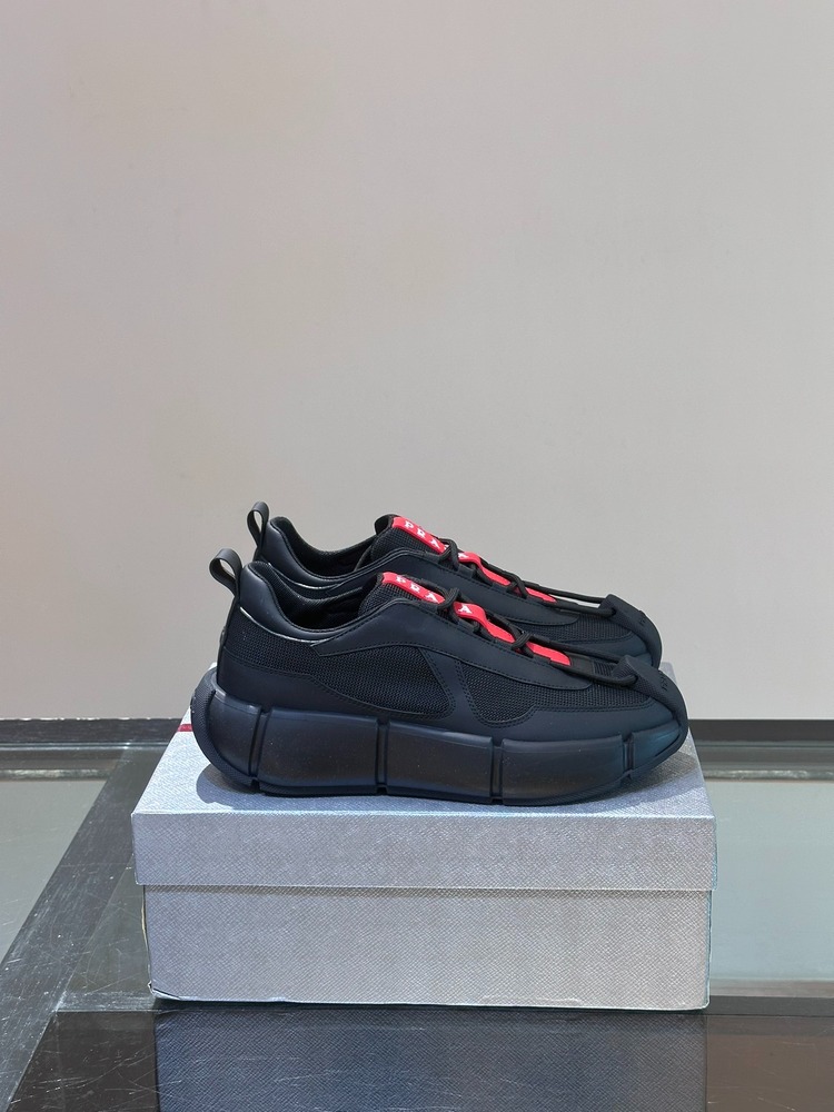 PRADA 38-46