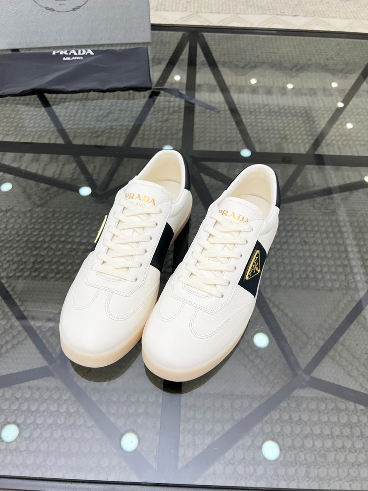 Prada 39/44