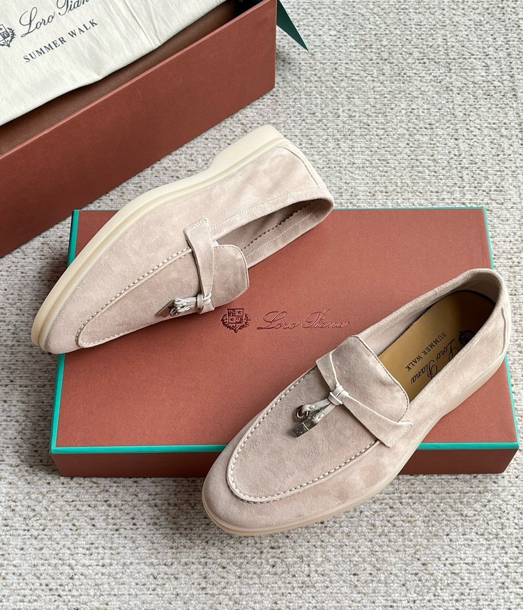 Loro Piana 35/44