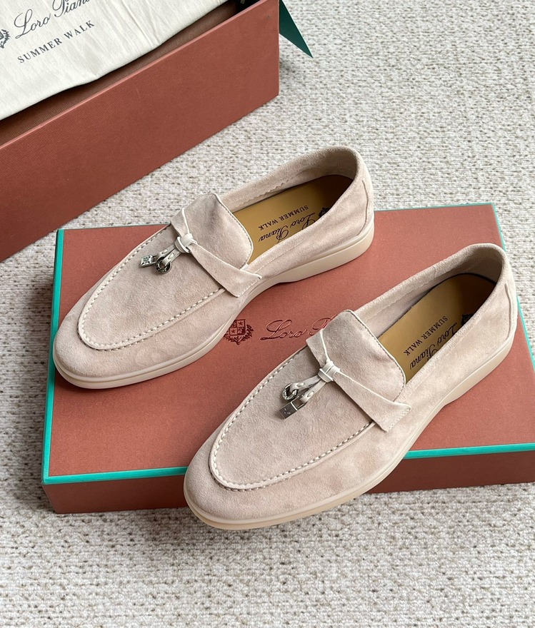Loro Piana 35/44