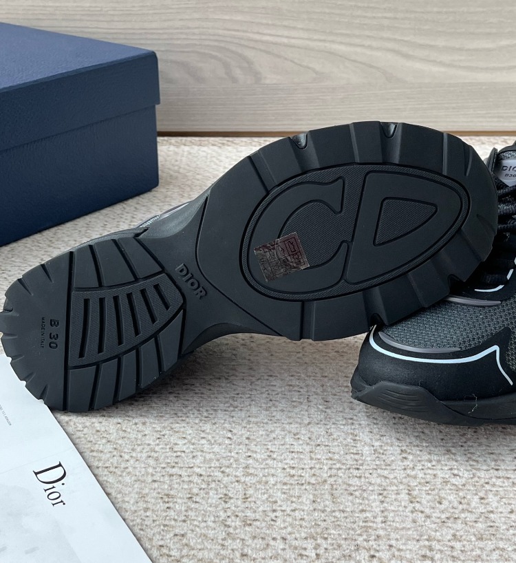 B30 Countdown Tech Sneaker Black Semi-Transparent 39-45