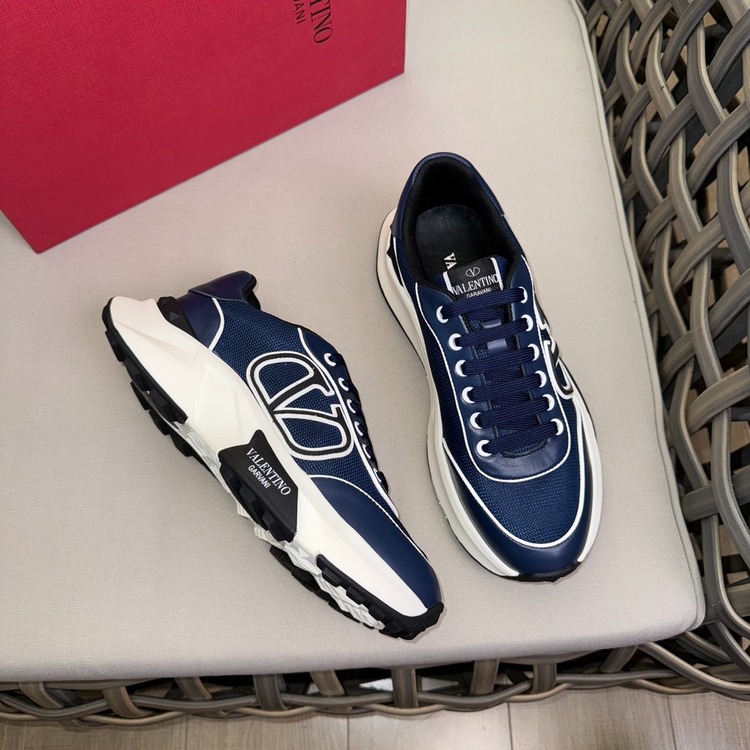 Valentino 39-45