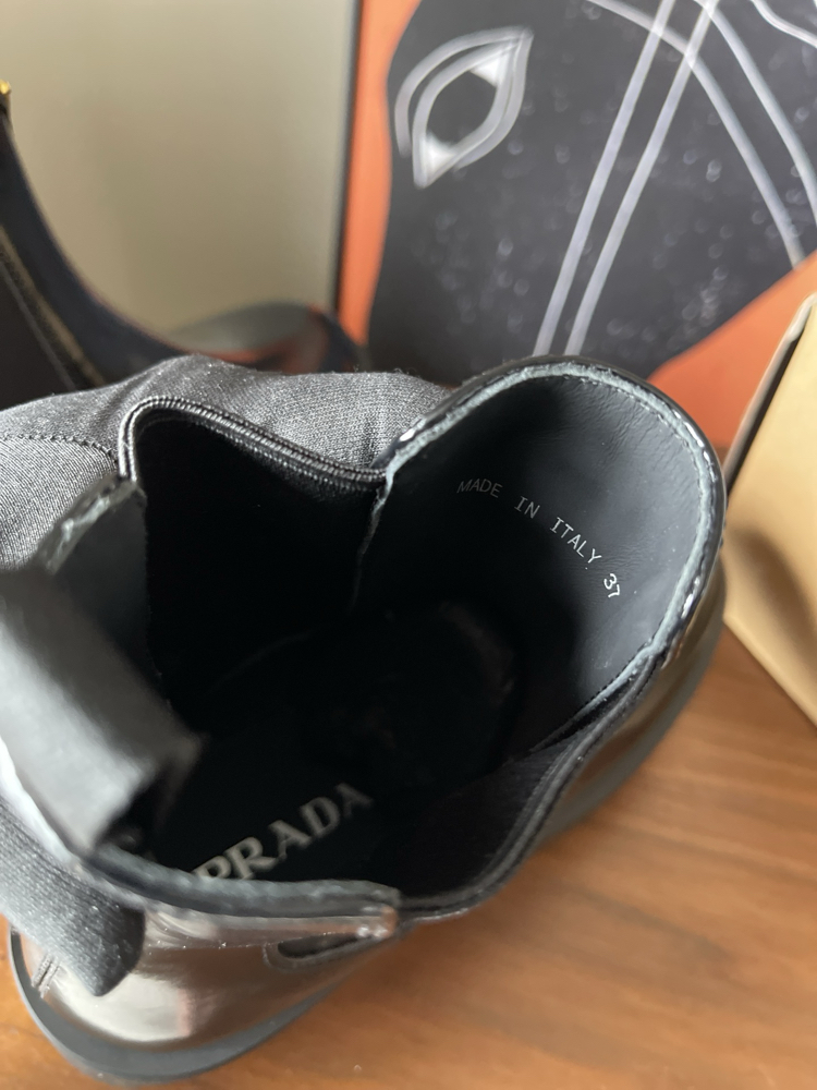 Prada 39-45