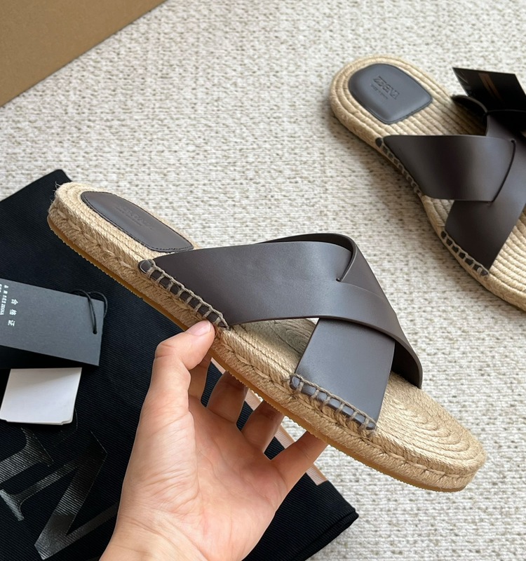 Zegna 39-44