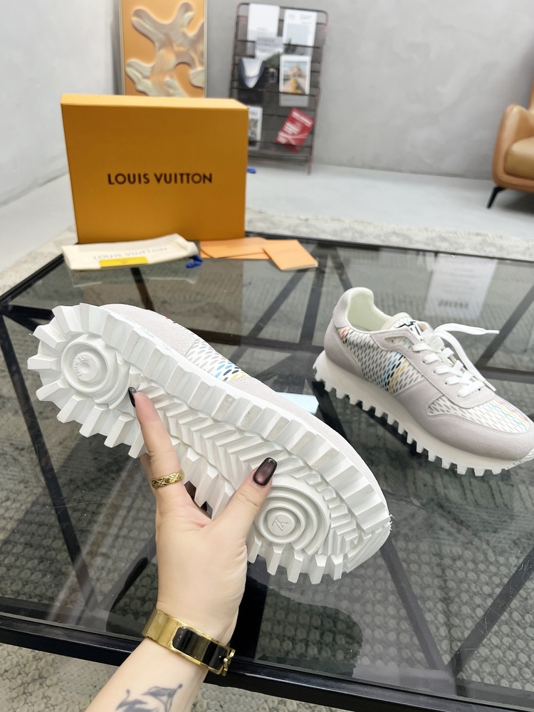 Louis Vuitton 38/46