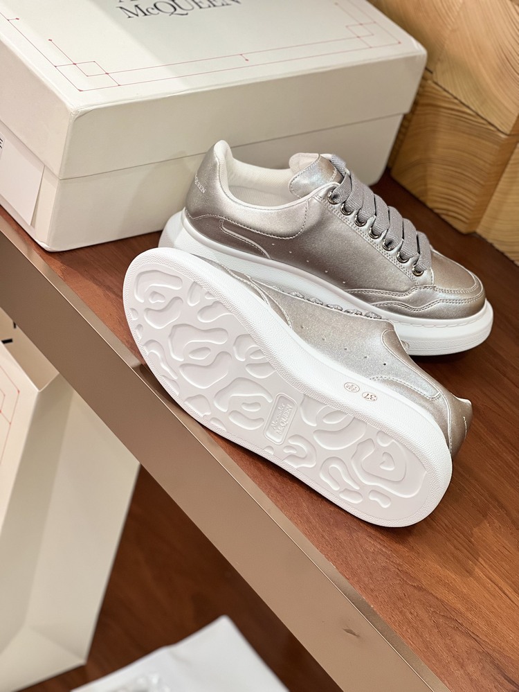 Alexander McQueen 35/46