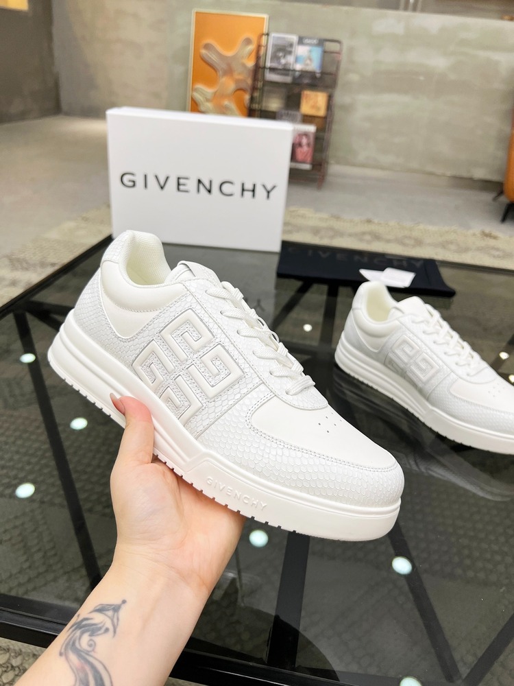 Givenchy 38/45