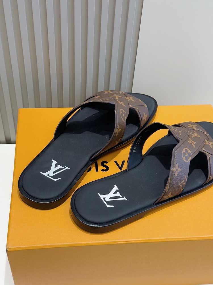LV Oasis Mule 38-46