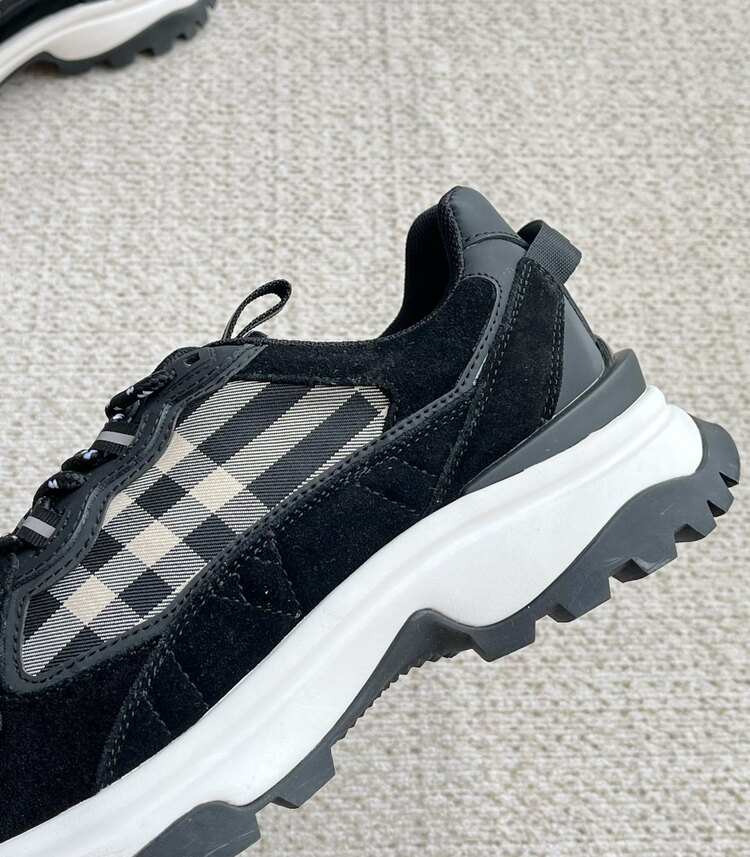 Burberry 39-44