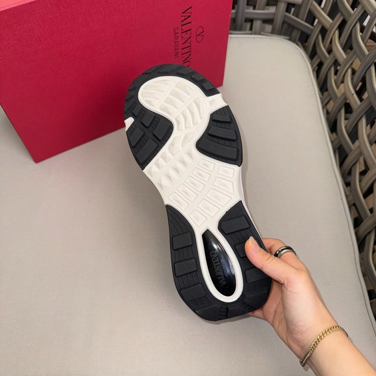 Valentino 39-45