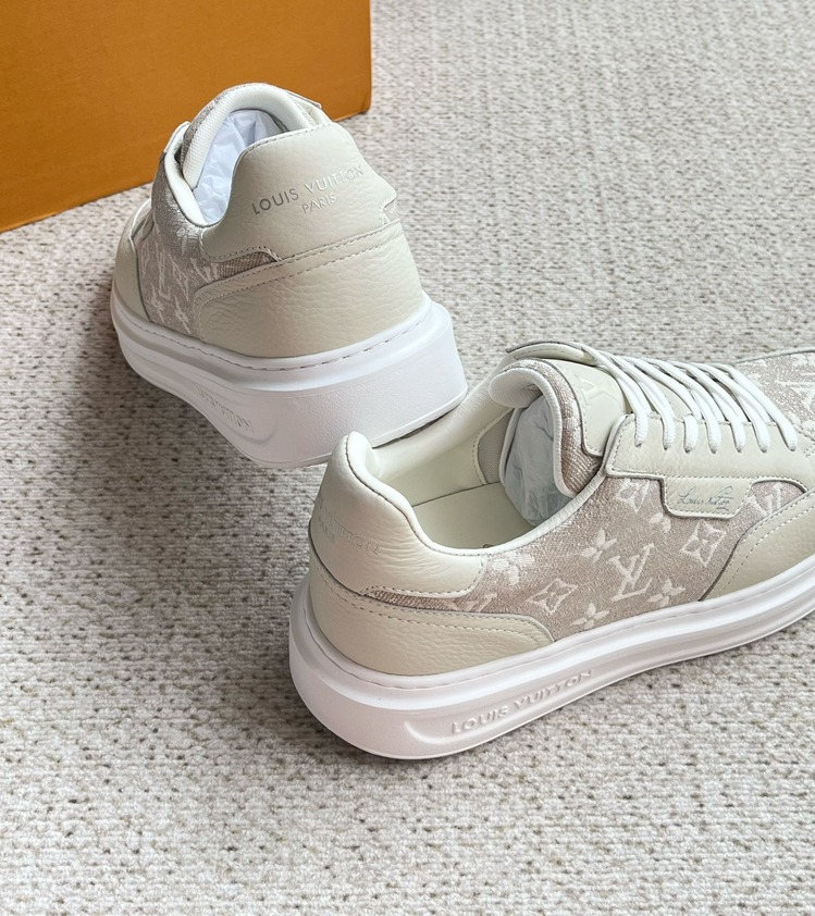 Louis Vuitton 35/44