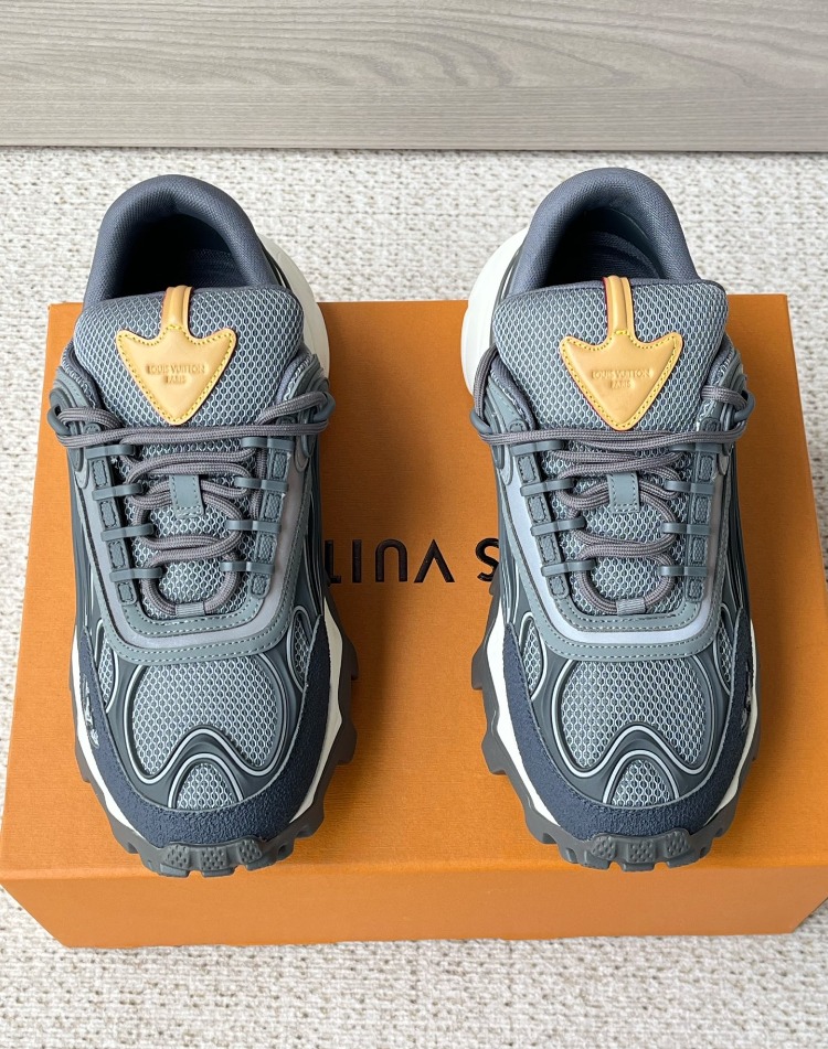 Louis Vuitton Summit Sneaker 38/45