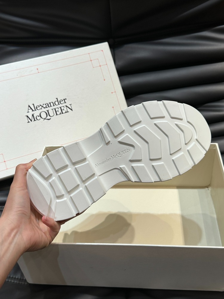 Alexander McQueen 38-47