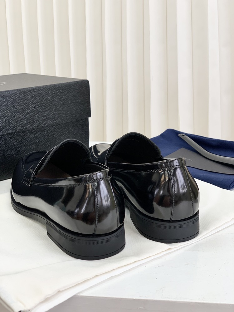 Prada 39/45