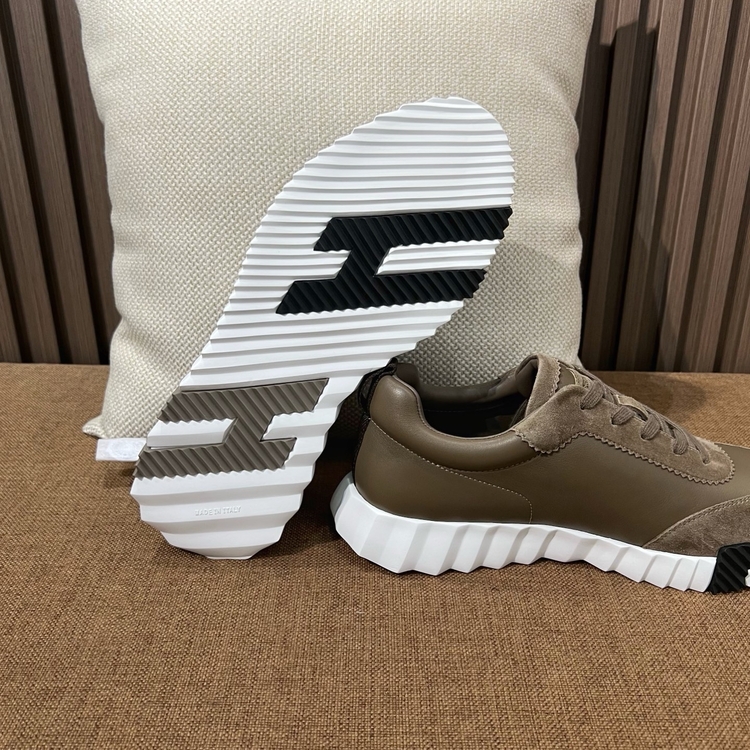 Hermes 39-45